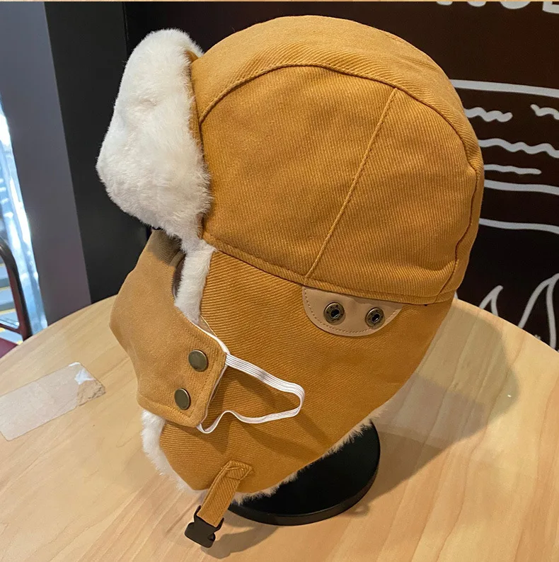 2021 Aviator Hats Men and Women Winter Thickened Warm Earmuffs Biking Skiing Cold Wind with Mask Cotton Cap Glasses Lei Feng Cap leather bomber cap