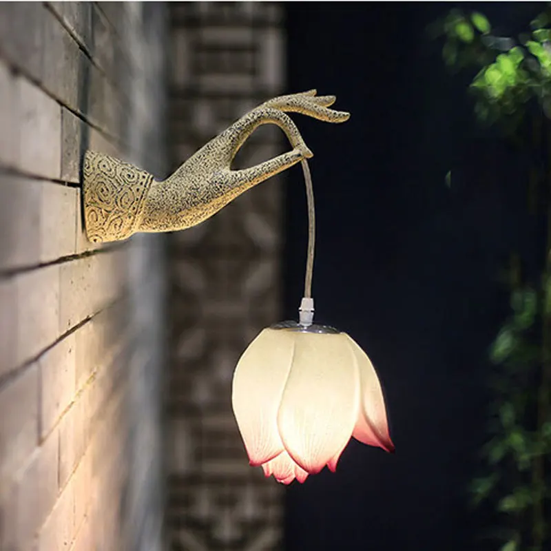 

Modern chinese lotus wall lamp creative art hallway corridor left right hands lamp decoration bra teahouse courtyard wall light