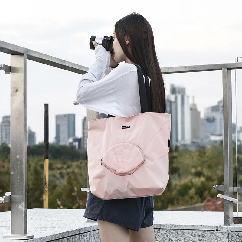 

2019 Summer Shell Foldable Portable Bag Zipper Reusable Folding Shopping Bag Oxford Waterproof Women Travel shoulder Bags
