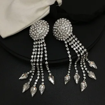 

Europe and the United States fashion flash high texture full rhinestone tassel earrings ear clip