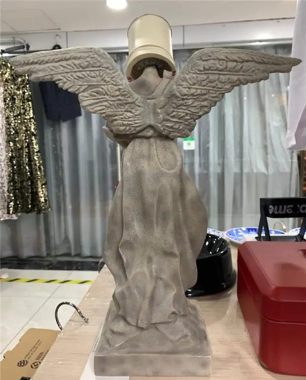 Купить Бэнкси Железный Ковш Ангел брызги краски Ангел рука серый тренд ...