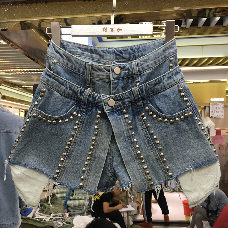 Brand Newest 2021 Designer Fashion Beading Rivet High Waist Denim Shorts white jeans