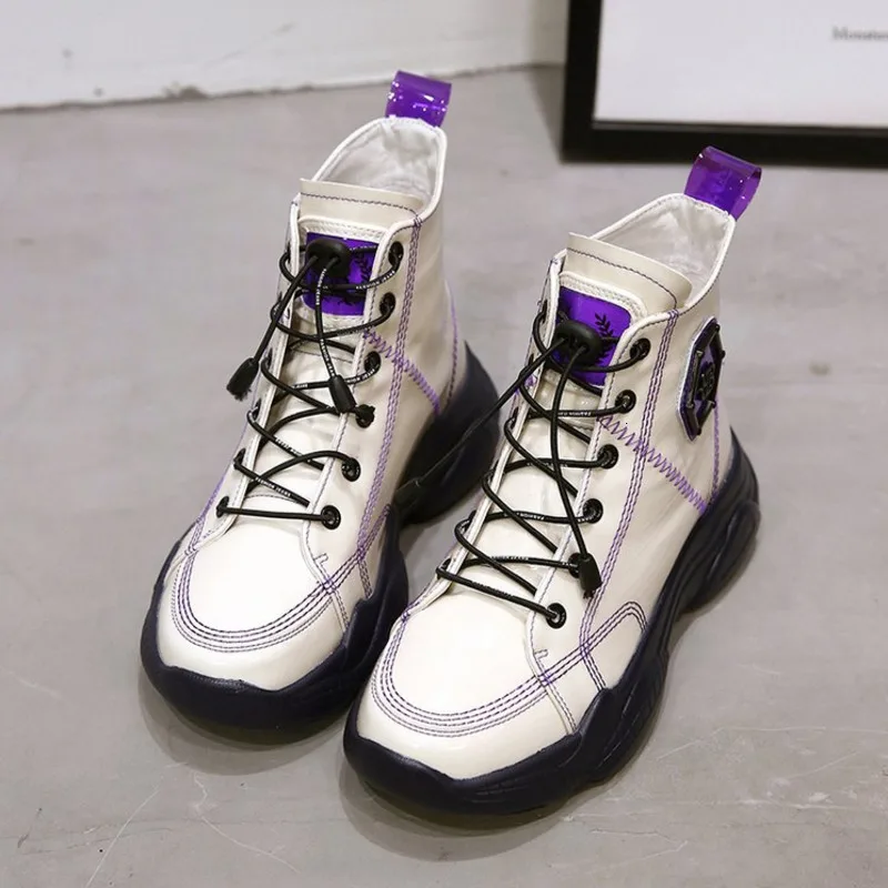 Goedkoop Vrouwen Laarzen Casual Schoenen 2019 Winter Luxe Ontwerpers Mode Vrouwelijke Platform Zwart Lederen Enkellaars Martin Schoenen Vrouw