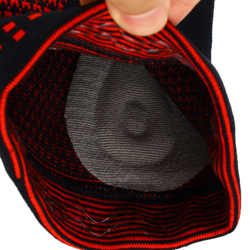1 Piece Spring Support Silicon Spring Knee Pad Thickened Knee Protector Sports Safety Protection Kneepad with 4 Colors