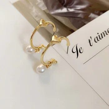 

2020 New Korean Elegant Freshwater Pearl Golden Drop Earrings Fashion Exquisite Girl Gift Earrings Women's Jewelry