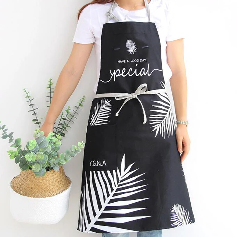 black New Cooking Apron Funny Novelty BBQ Kitchen Party Apron Naked Men Women Cheeky Leaves Plant Cooking Apron - Цвет: black