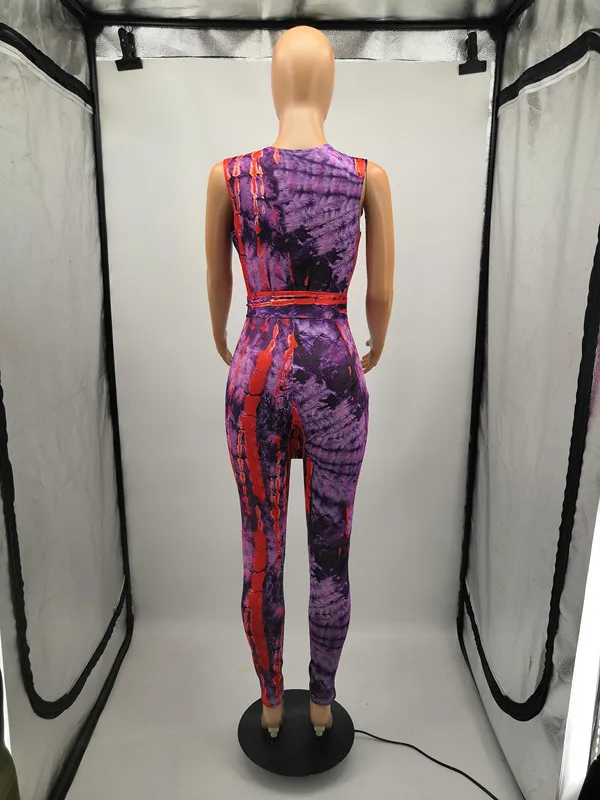 11064636432_1642266588