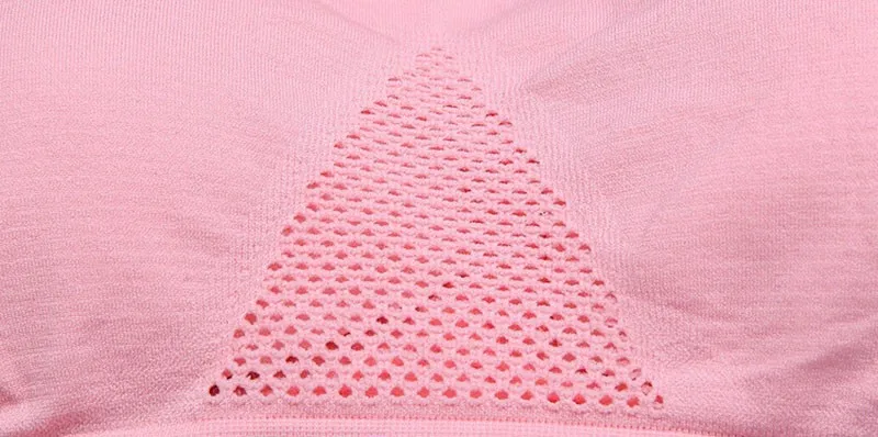 1821909824_1854274908