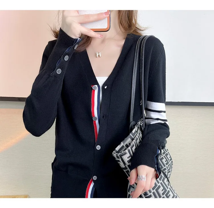 TB suit women's V-neck stripe knitted color matching sweater cardigan coat casual age reducing Harlem Leggings two piece set