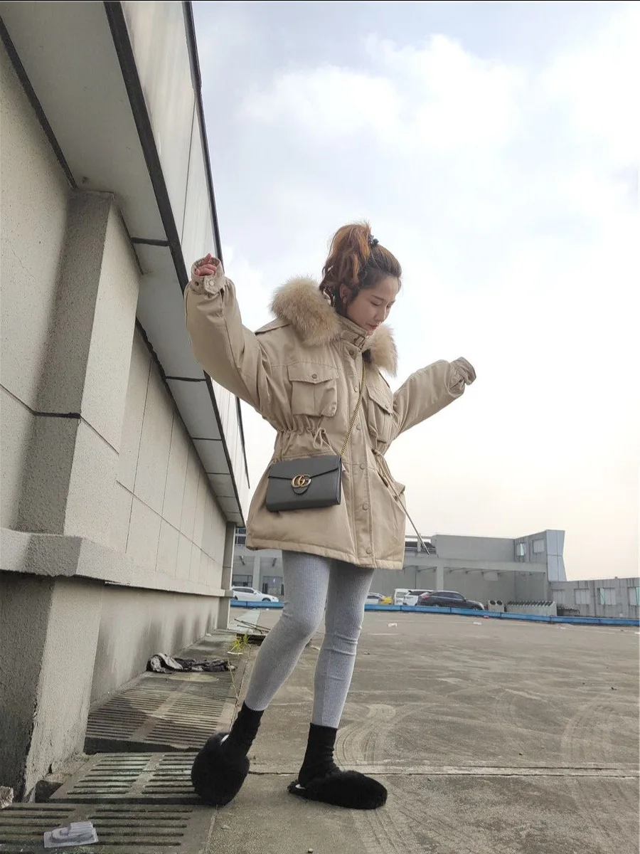 Короткий пуховик женское платье Южная Корея Dongdaemun с капюшоном большой меховой воротник свободный крой шнурок толстое теплое пальто зима