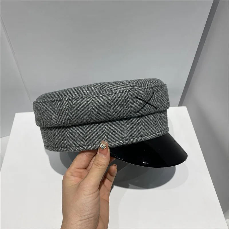 Autumn Winter Caps Monogram-embroidered Baker Boy Cap Women Newsboy Caps