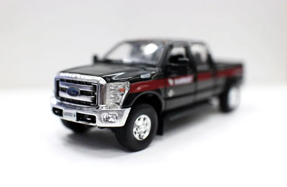 Модель масштаба 1/50 2016 пикап Forrd F250 литая машина для коллекционирования подарок