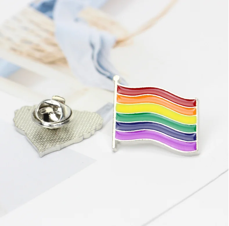 Радужные значки ЛГБТ значок креативный сердце палец флаг Радужный металлический значок гей-лесбиянок значок Прайд Нагрудный значок Швейные аксессуары