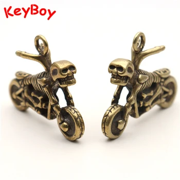 

Punk Retro Brass Skull Men Motorcycle Pendants for Keychain Necklace Rock Fashion Metal Copper Car Key Chain Hanging Accessories