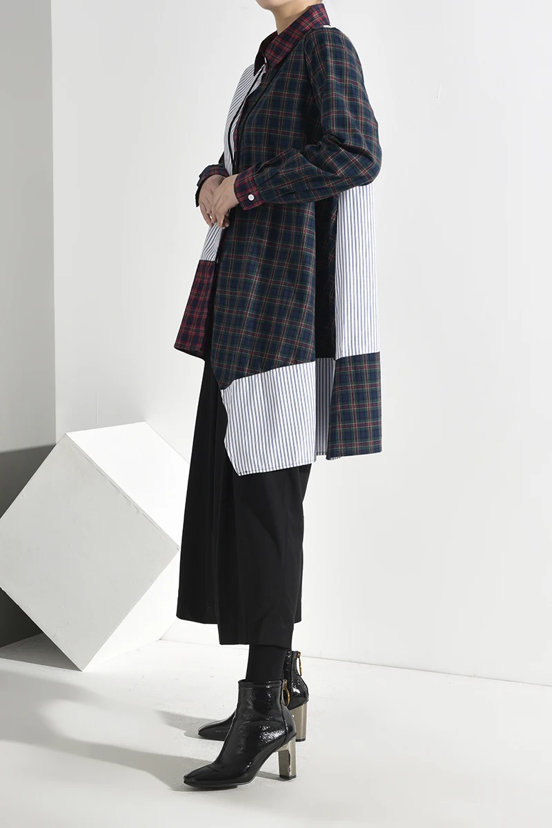 [EAM] Женская Асимметричная длинная блуза в клетку с разрезом, новая свободная рубашка с отворотом и длинным рукавом, модная весенняя Осенняя 1D07306