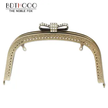 

10pcs 18.5cm Kiss Clasp Lock for Women Clutch Handbag Metal Purse Frame Handle DIY Clasp Hardware Embossed Bag Accessories