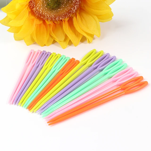 100pcs 5.5cm Multicolor Plastic Sewing Needles Wool Embroidery Weaving  Needles for Crafts Clothing Shoes Kniting Crochet Hooks - AliExpress