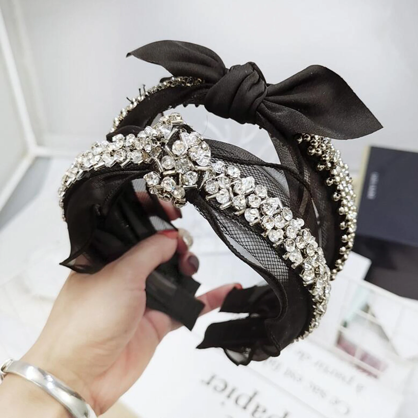 Новая Мода Rhinestone Hairband Wmen высококачественные кружевные тканевые головные уборы мягкая лента для волос центр узел украшения для волос оптом