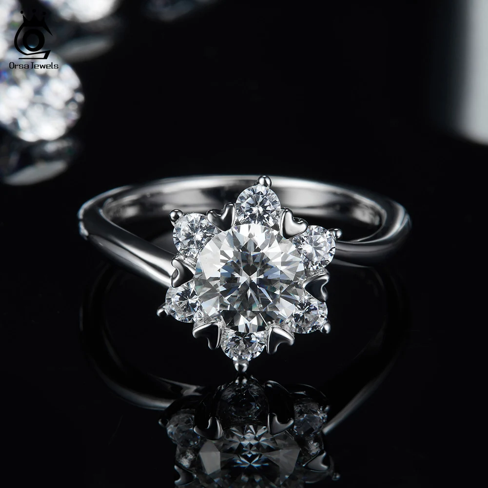 

ORSA JEWELS Luxury 1ct Moissanite Diamond Ring Classic Flower Design 925 Sterling Silver Women Wedding Rings Engagement SMR51