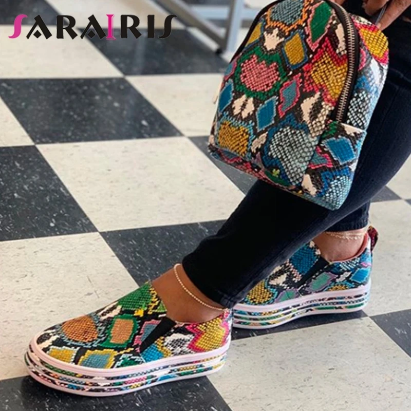 

SARAIRIS New Trendy Ladies Fashion Colorful Snake Print Flats Women 2019 mixed-color Loafers Flat Platform Shoes Woman