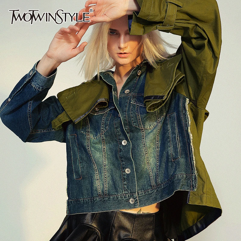 

TWOTWINSTYLE Loose Fit Spliced Hit Color Short Denim Jacket New Lapel Long Sleeve Women Coat Fashion Tide Autumn Winter 2019