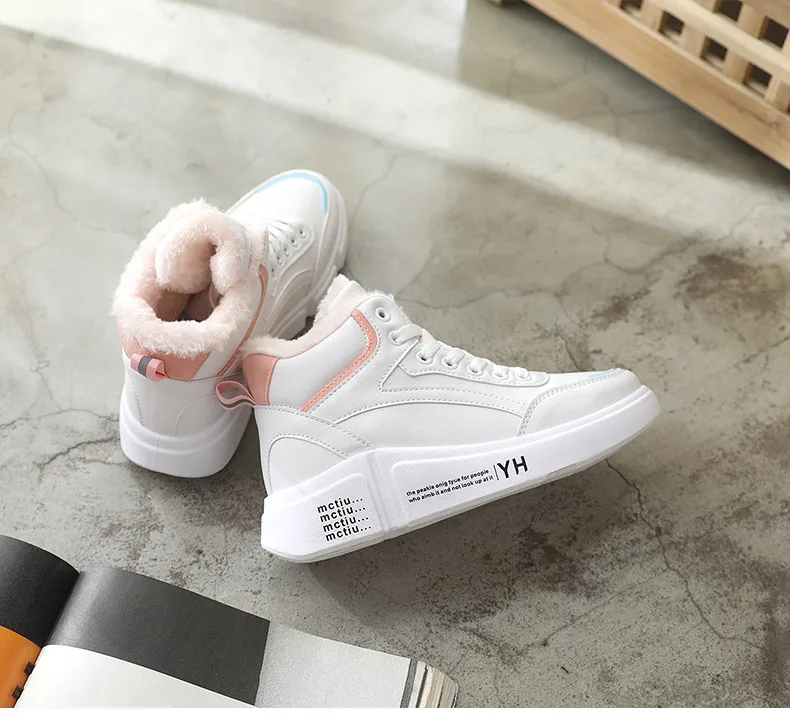 12389264551_1094510819