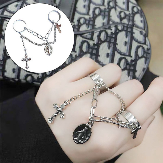 Butterfly Hip Hop Rings Multi-layer Adjustable Chain Two Open Finger Rings Alloy man Rotate Rings for Women Party Gift