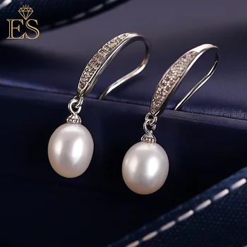 

Exquisite Atmosphere Pearl Inlaid Earrings Fashion Temperament Jewelry Earrings
