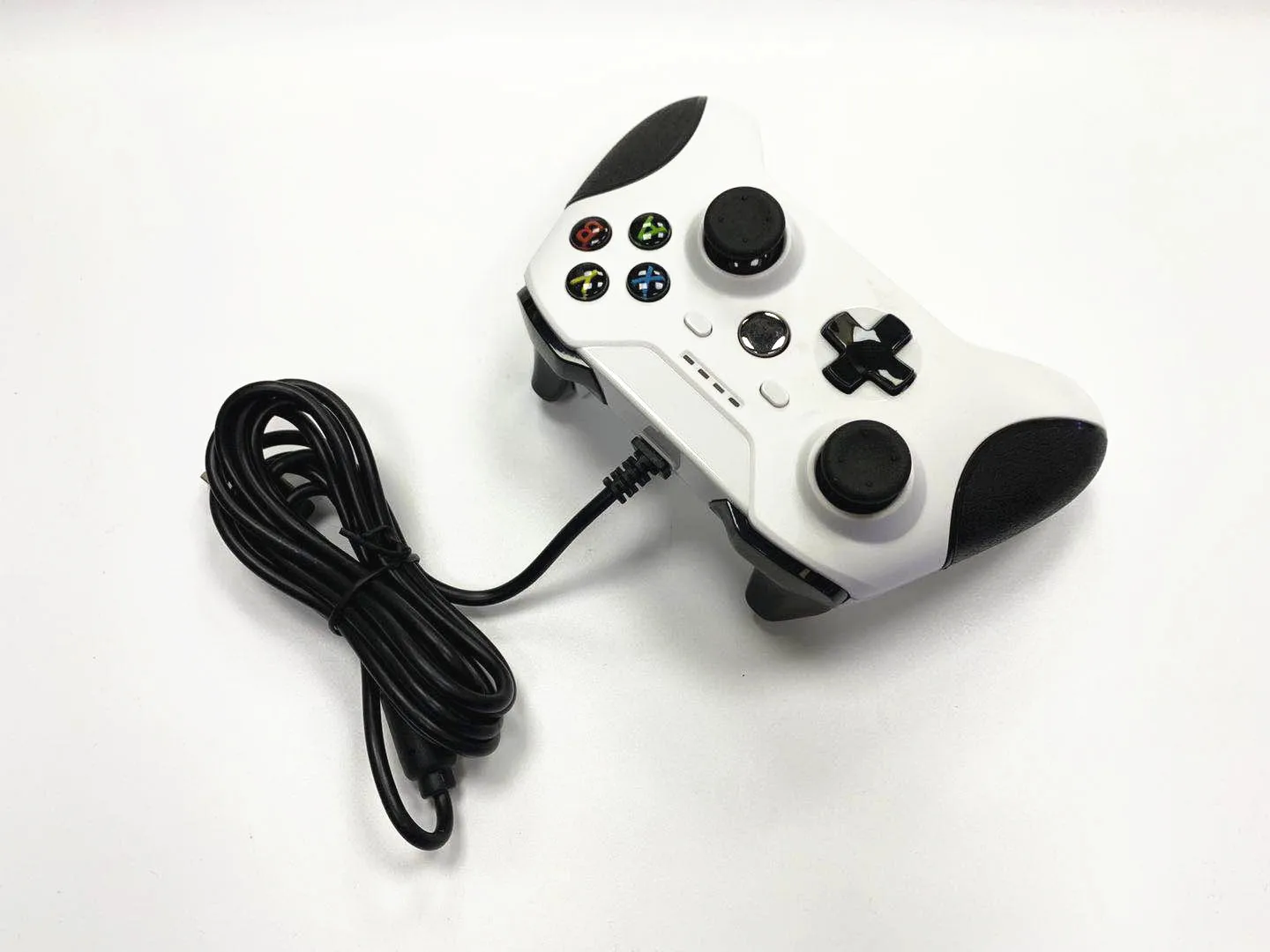 Для xbox one игровая ручка xbox one тонкая Проводная ручка one двойная вибрационная игровая ручка
