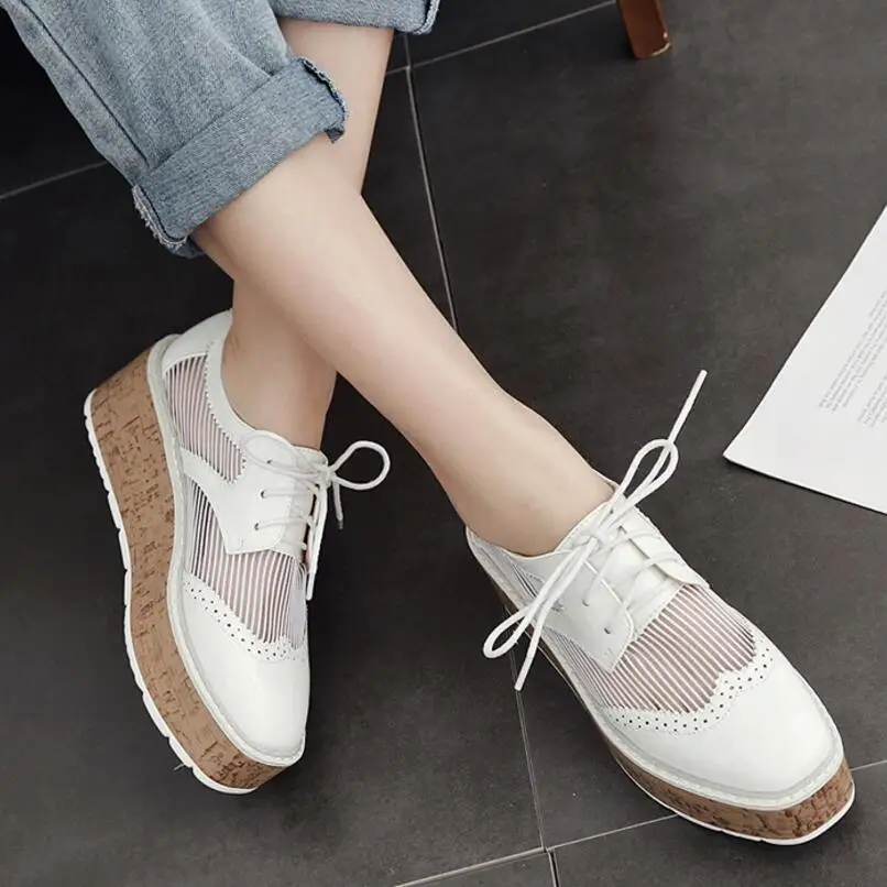 

stripe air mesh creeper flats woman designer lace patchwork brogue shoes wood grain platform brogue shoes woman summer wedges357