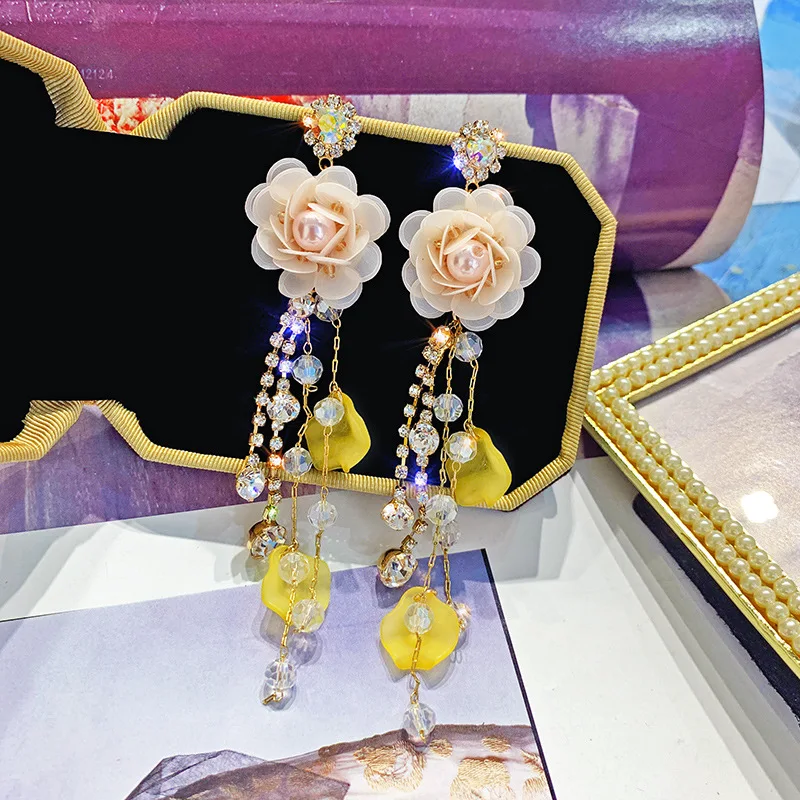 

2019 New Arrival Vintage Plant Women Dangle Earrings Personality Long Fringed Flower Earrings Drop Earrings Jewelry Earrings