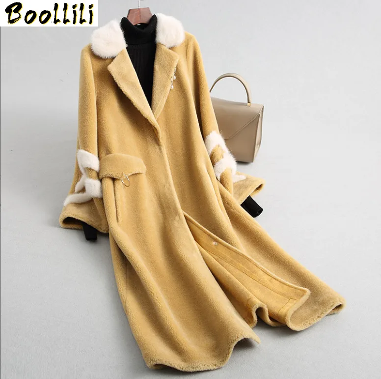 

Boollili Women Sheep Shearing Coats Real Wool Fur Coat With Natural Mink Fur Collar 2020 Long Warm Winter Jackets