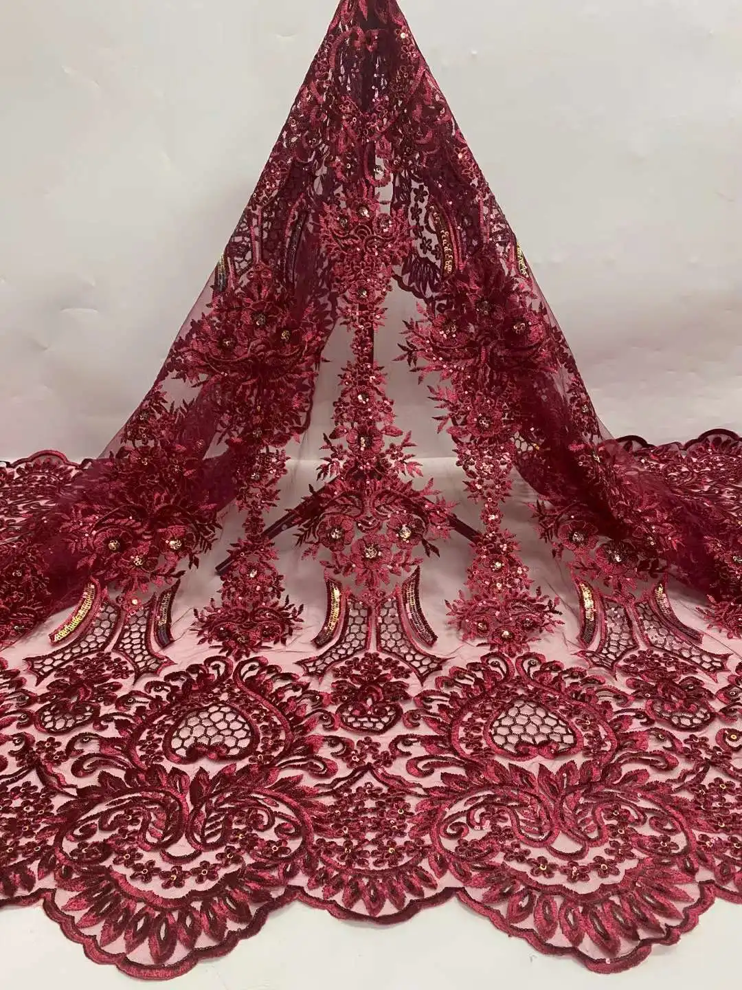 

Beautiful sequins embroidered lace African fabric With shiny sequins French mesh lace For Evening dresses /wedding dress Party