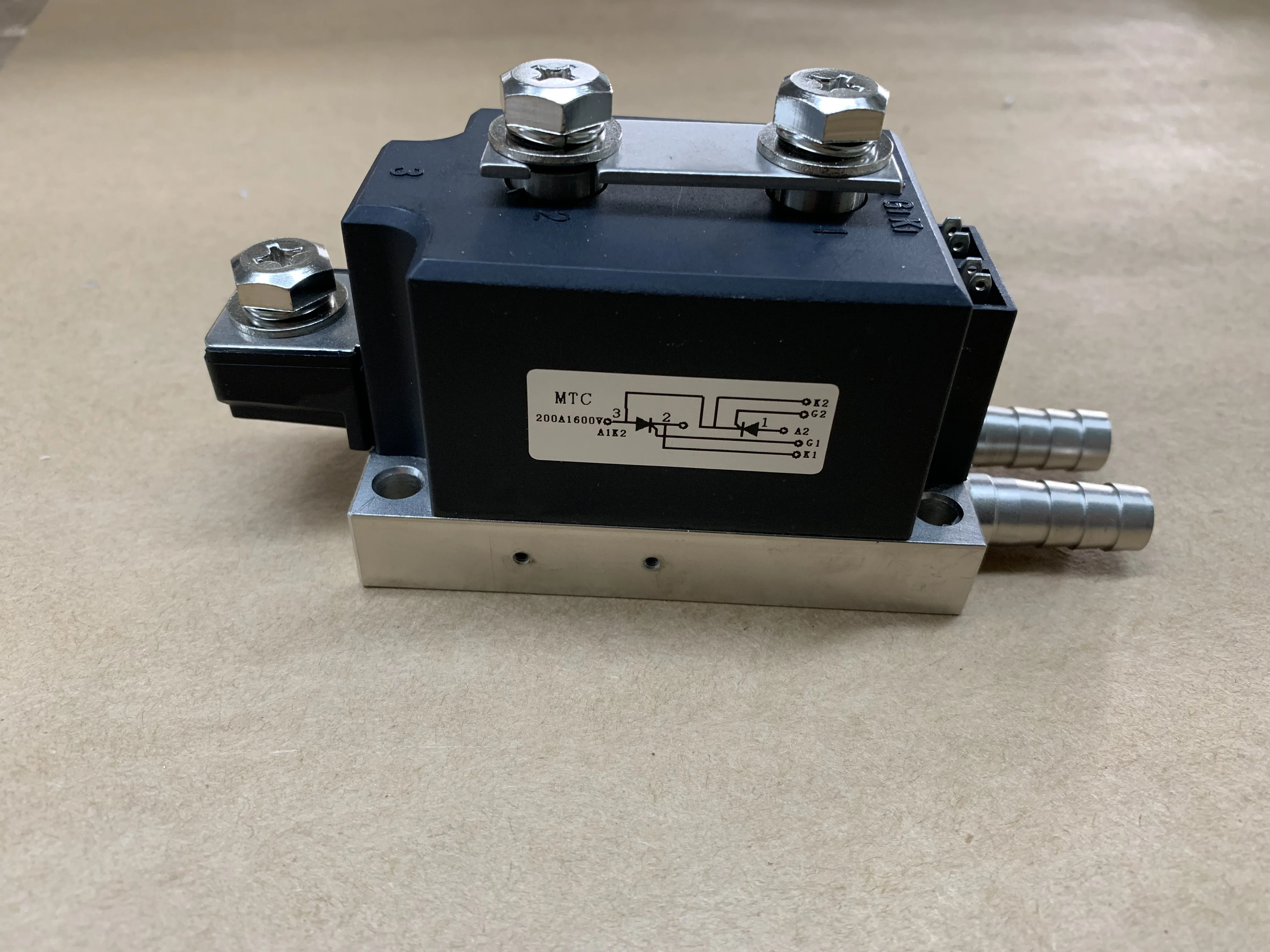 

Thyristor Module MTC200A MTC200A1600V MTC200A-16 Water Cooled