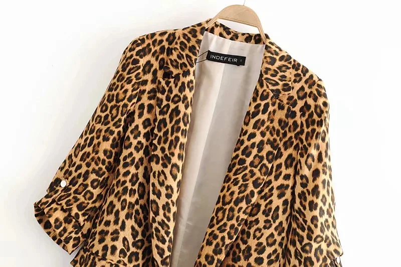 Spring and summer women's small suit 2020 New Casual Cropped Sleeve Leopard Jacket Fashion small suit Feminine popular