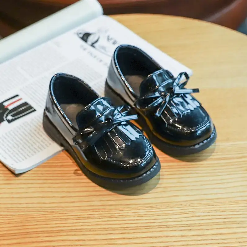 Брендовая новая детская кожаная Свадебная обувь для девочек; детские черные модельные туфли для мальчиков; кроссовки на плоской подошве с бантом и кисточками; Размеры 26-36 - Цвет: picture color