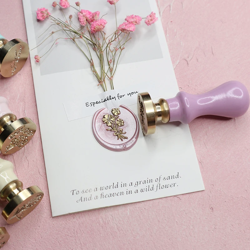 

Holiday blessing greeting card small fresh dried flower card real flower handmade greeting card fire lacquer seal partner card