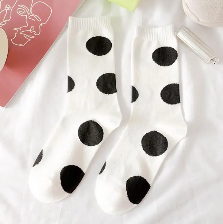 white Модные хлопковые носки в горошек для женщин Harajuku длинные носки Cew корейские забавные носки Femme уличная Calcetines Meias осень-зима - Цвет: white