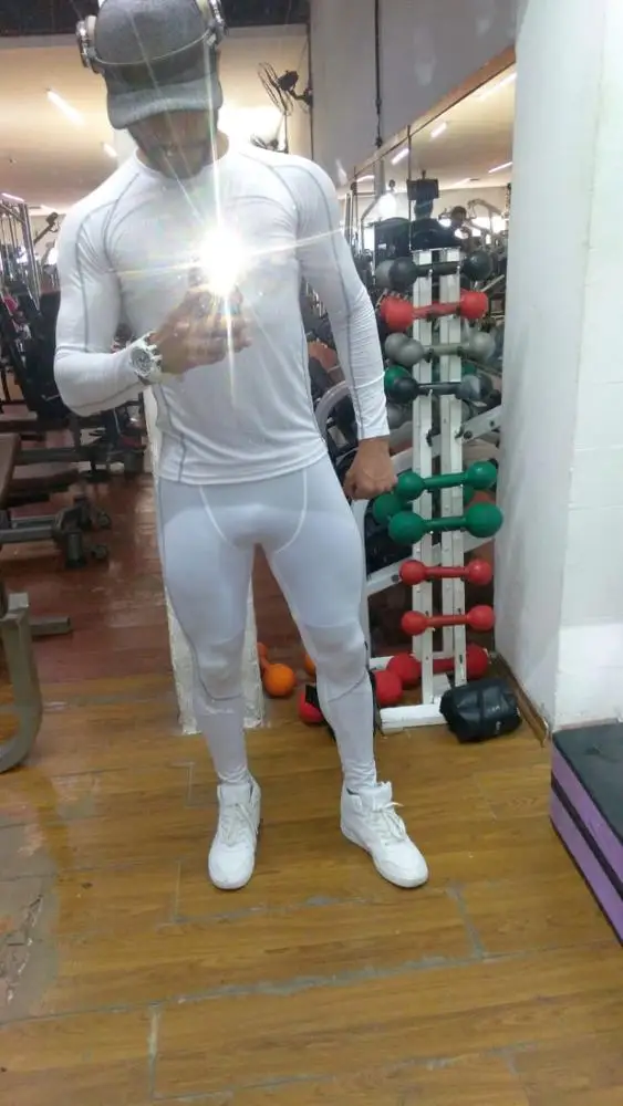 UTB89JcZwf2JXKJkSanrxh53lVXaL