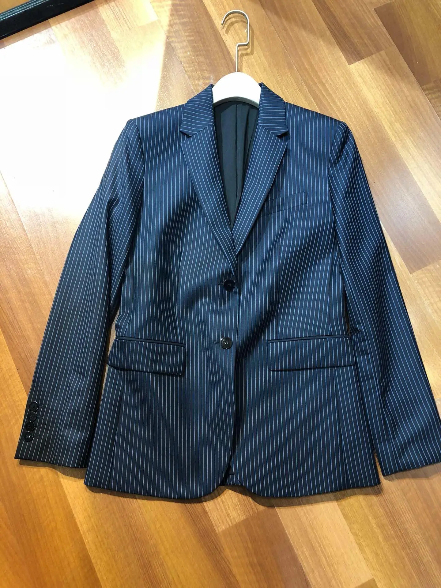

2019 new ladies high quality fashion long sleeve lapel striped suit 0907