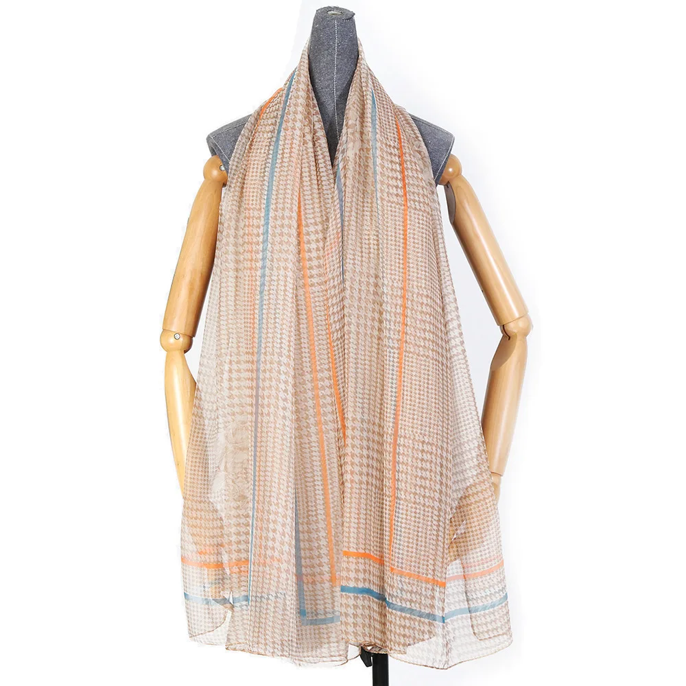 Fashion Chiffon Scarves Ice Silk Scarf Women 180*140cm Large Long Soft Sunscreen Scarf Scarves Wrap Beach Shawl