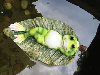 

Creative Garden Pond Pastoral Style Fish Tank Decoration Landscaping Aquatic Plant Simulated Animal Floating Frog Decoration