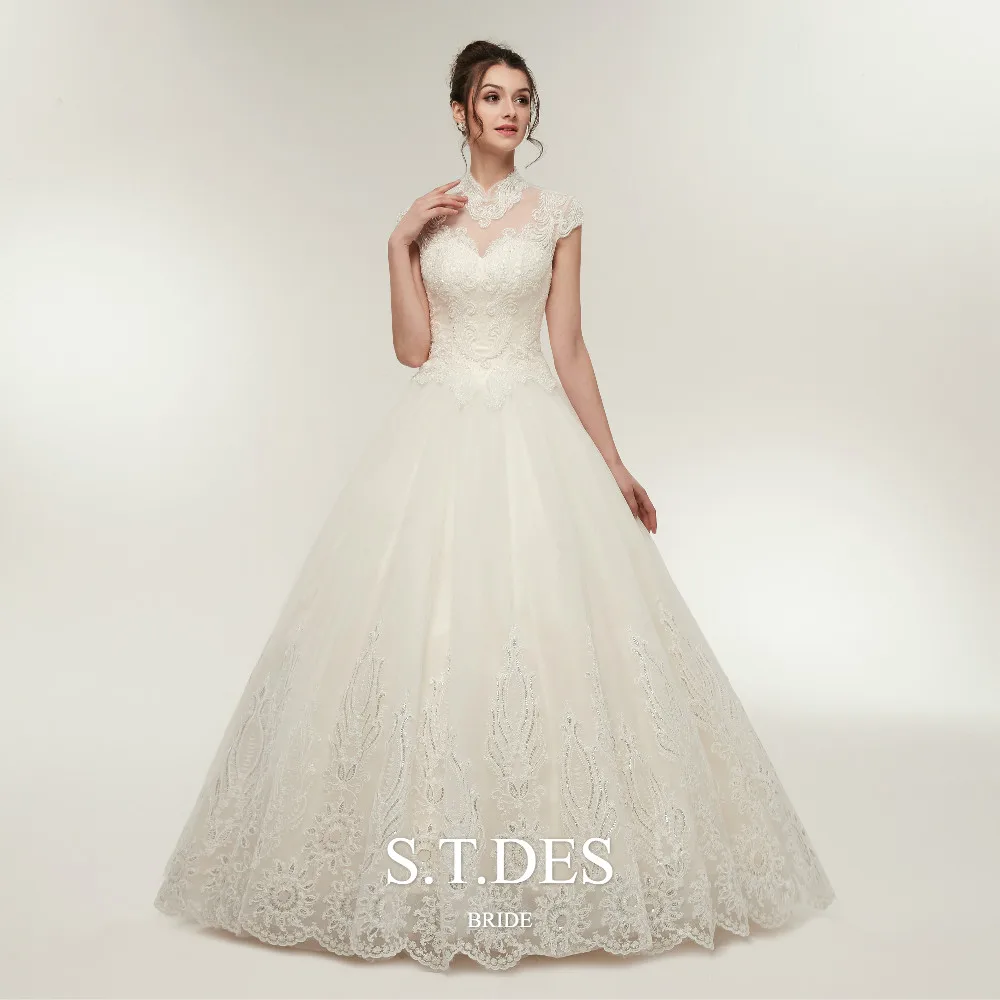 

2020 S.T.Des Chinese Style Sheer Neck Sequined Appliques Lace Bride Gown Cap Sleeves Sexy Back Floor-Length Wedding Dress Woman
