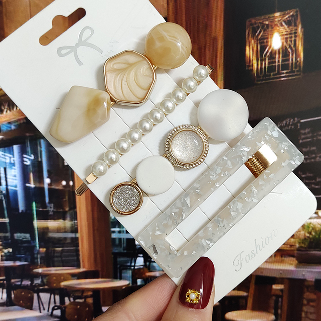 Starfish Hair Clip For Women 2022 Korean Acrylic Hairpins Geometric Crystal Hair Barrettes Girl Hair Accessories Hairgrip