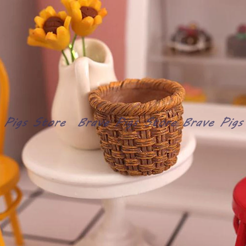 1/12 Mini Dollhouse Rattan Storage Basket Miniature Decoration miniature ornament miniature figurines
