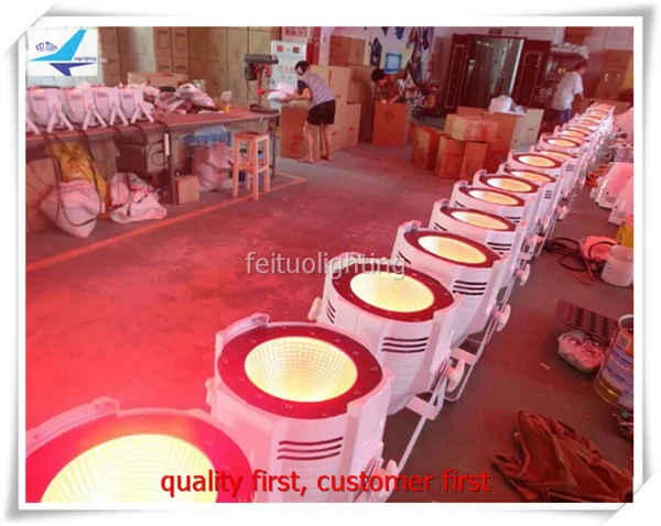 E-2ligts высокого качества 150 Вт led cob par свет мыть 4в1 rgbw/ww или cw с barndoor
