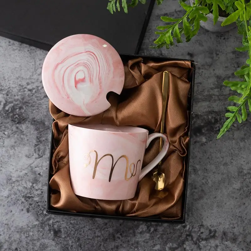 pink В форме шариковой ручки Набор кружек с Ложка Крышка керамическая кружка для кофе чашка для молока посуда для напитков узор чашки простые и необычные кружки пара чашек - Color: pink