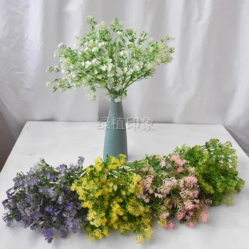 

High-quality Imitation Stars Wedding Photographic Prop Bride Hand Held Artificial Flower Decoration Spray Color Artificial Plast