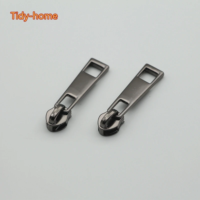 12981575305_1492099522(1)