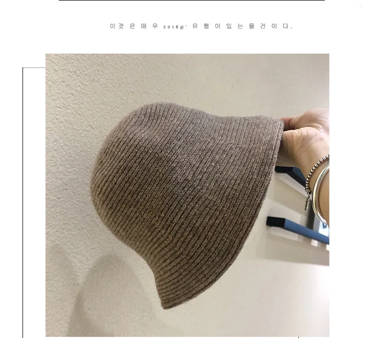 Icône De Chapeau Tricoté Dans Un Style Simple Sur Une Illustration